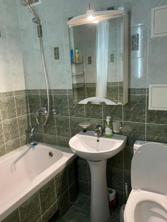 Kyiv Relax Flat Apartment Bagian luar foto